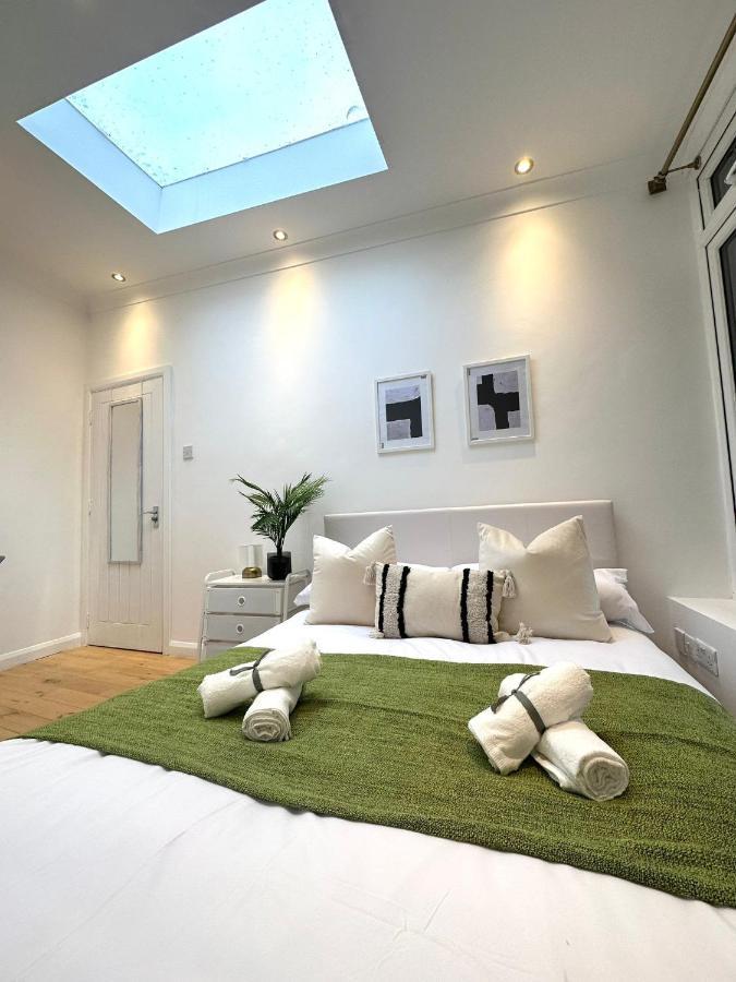 Vakantiehuis Modern In Spacious Londen